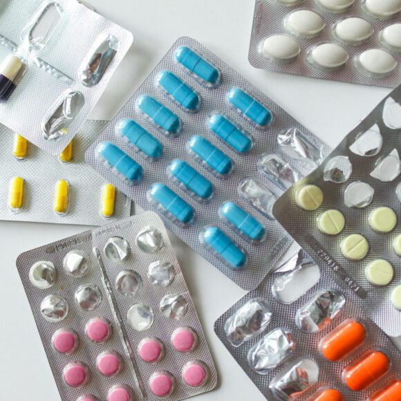 pexels-polina-tankilevitch-3873146